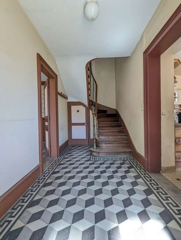 Maison à MISEREY