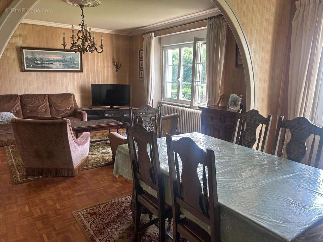 Photo 7 - Maison à LANDIVISIAU