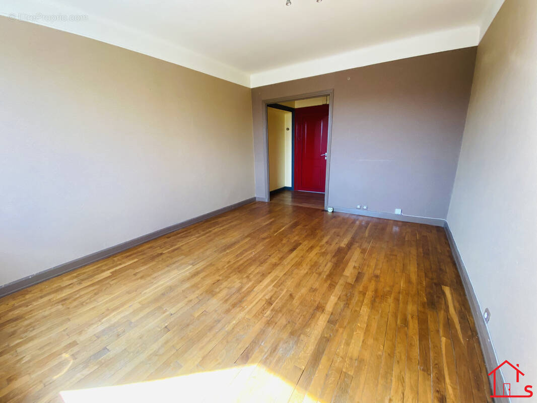 Appartement à POMPEY