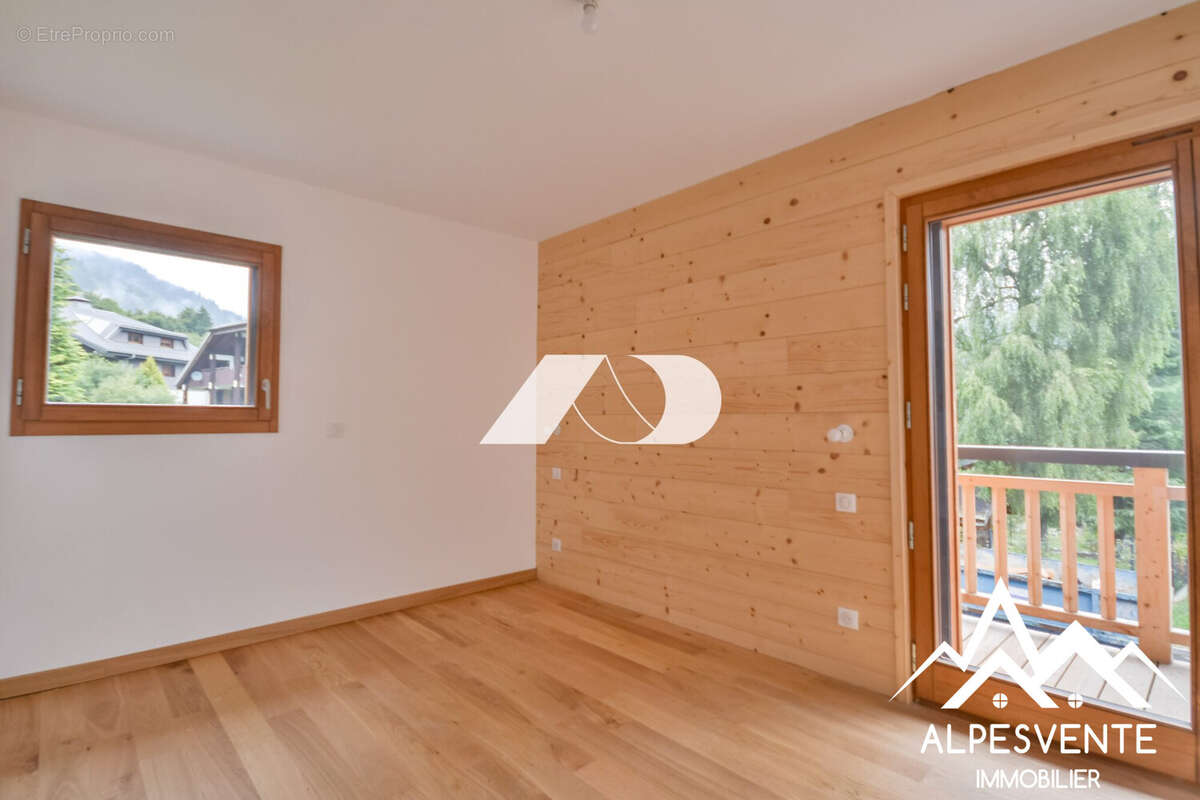 Appartement à ESSERT-ROMAND