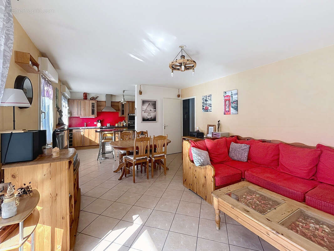 Appartement à SEYTHENEX