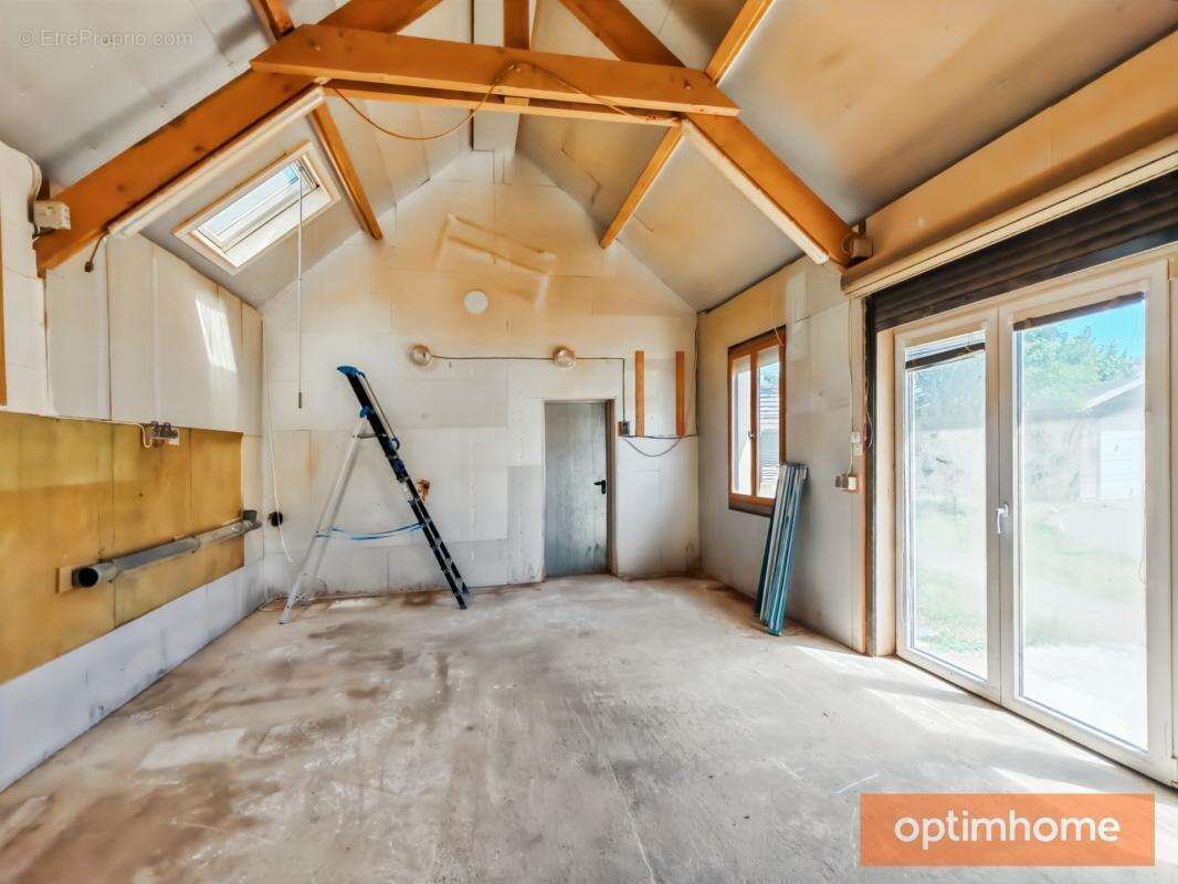 Mouy – maison de plain-pied rénovée – 4 chambres – 1 634 m² de terrain – dépendances - photo 23