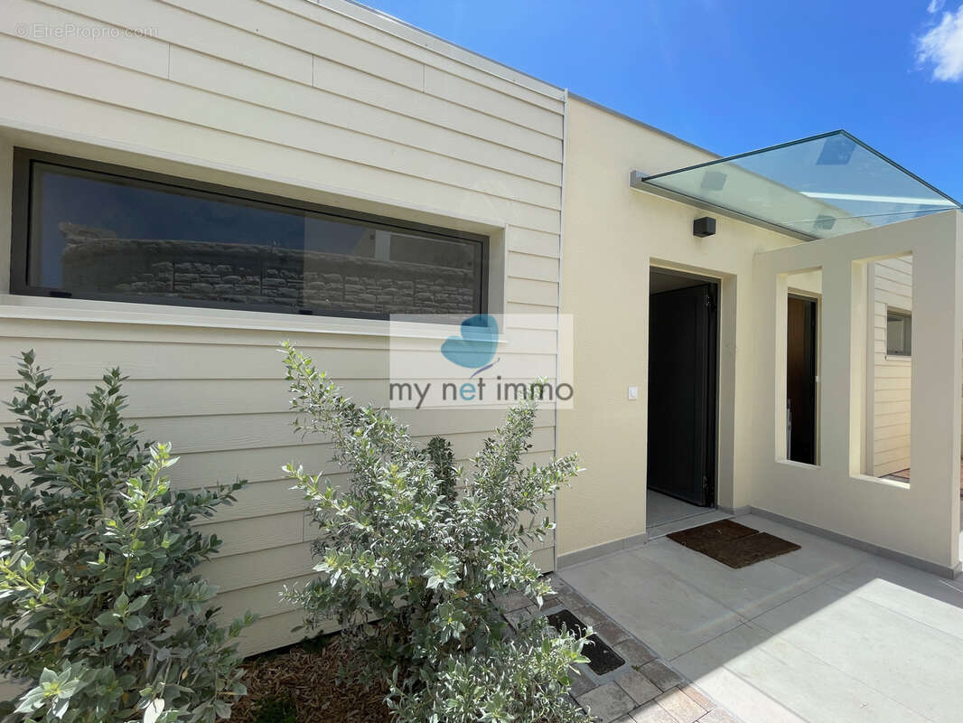 Duplex t4 avec piscine et vue mer sur le golf - photo 2