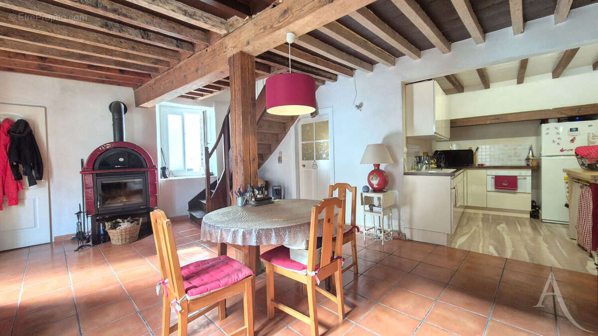 Maison La Motte Saint Martin 4 pièces 116 m2 - photo 3