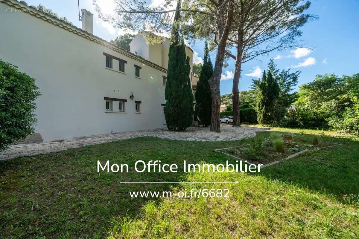 Maison à ENSUES-LA-REDONNE
