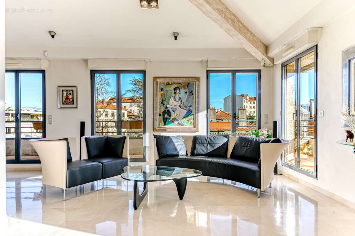 Appartement à LYON-3E