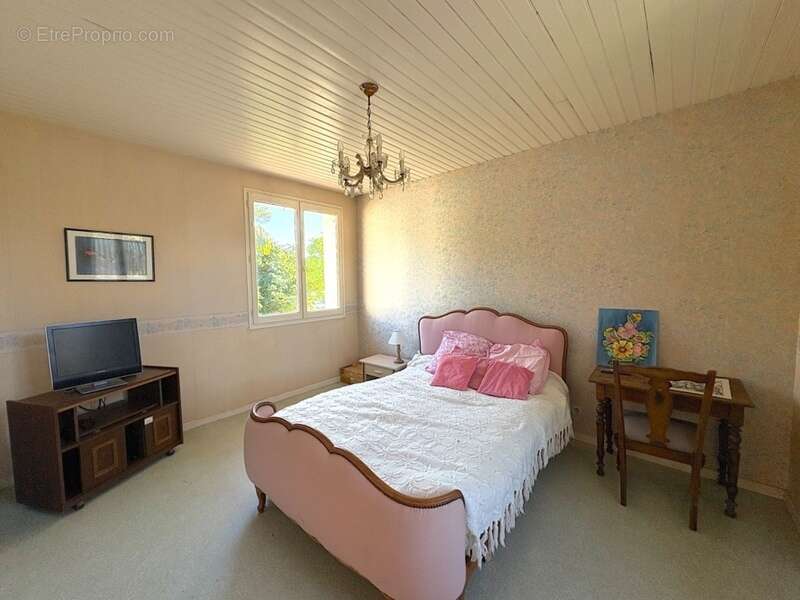 Maison à EUGENIE-LES-BAINS