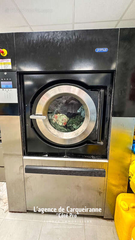 Commerce à LE LAVANDOU