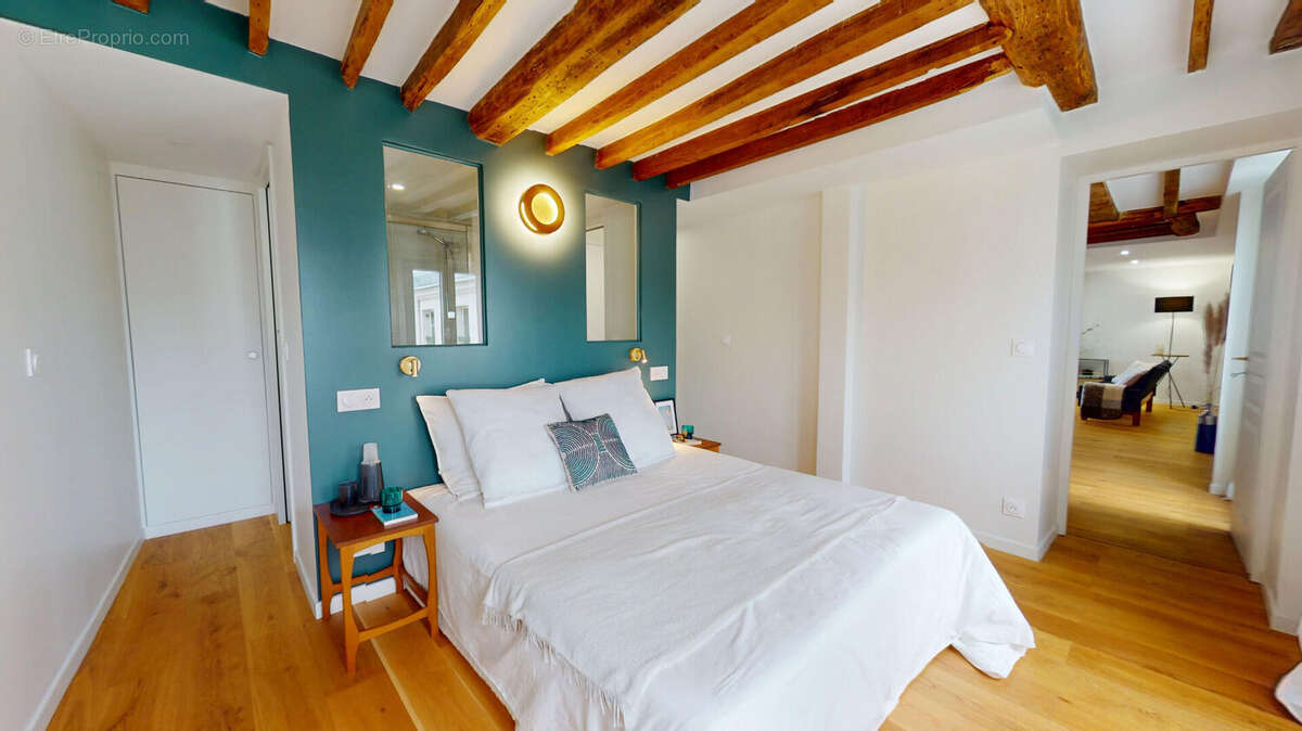 Appartement à PARIS-3E