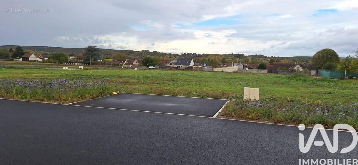 Photo 1 - Terrain à BOUAFLES