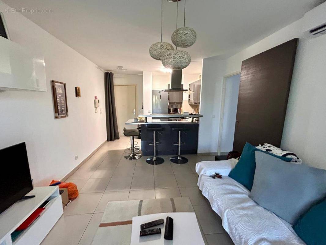 Appartement à COGOLIN