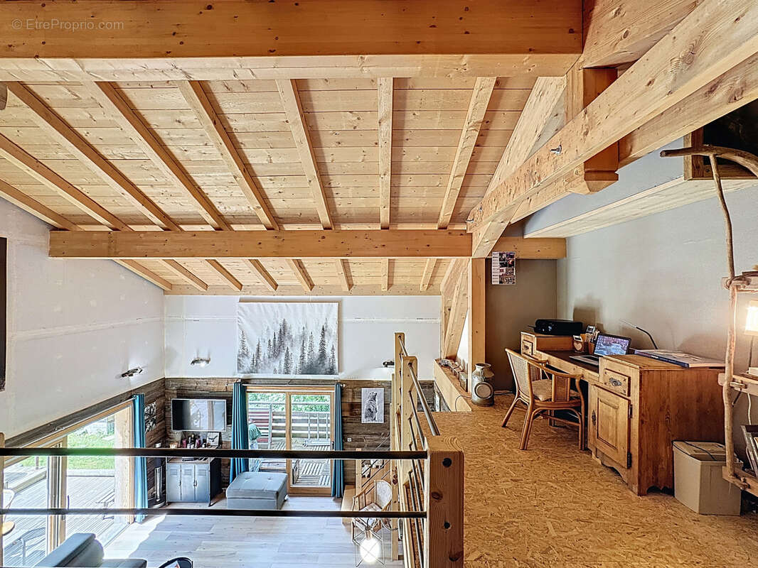 Les Gets - Chalet de 202 m2 - Environnement préservé et lumineux - photo 16
