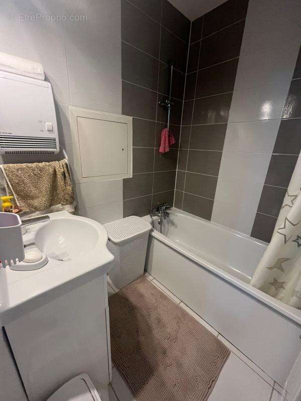 Appartement à LA VERPILLIERE