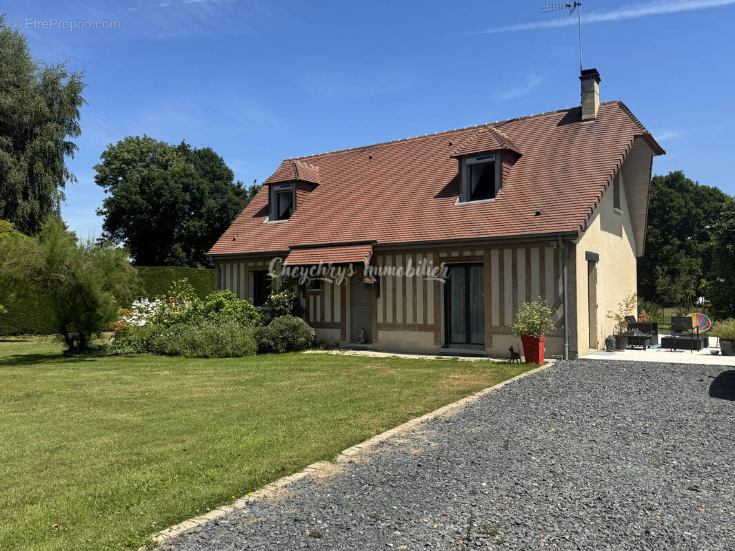 Maison à SAINT-GATIEN-DES-BOIS