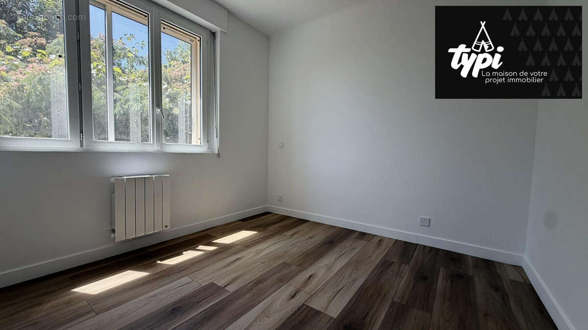 Appartement 40 m² à Lorient  - photo 4