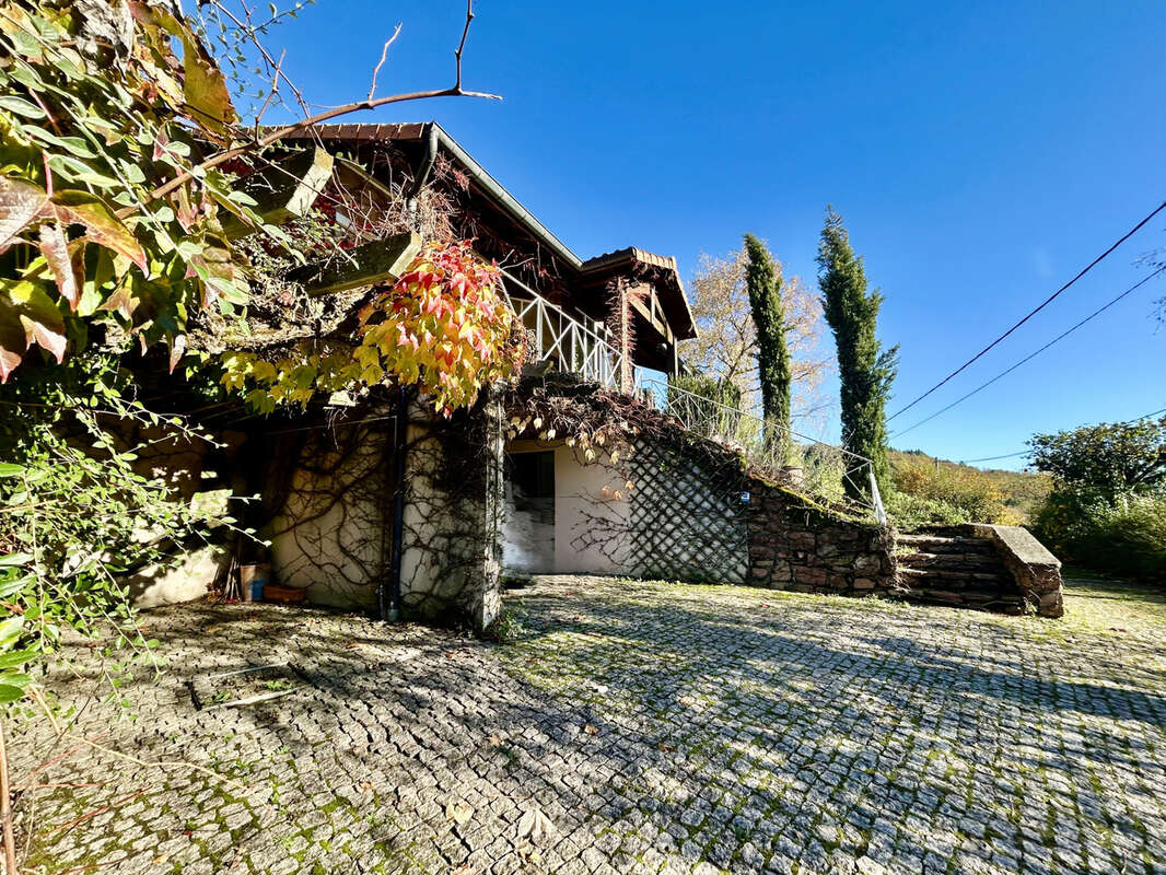 Maison à SAINT-VICTOR-SUR-RHINS