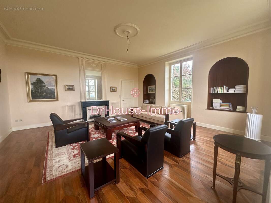 Maison à CHATILLON-SAINT-JEAN