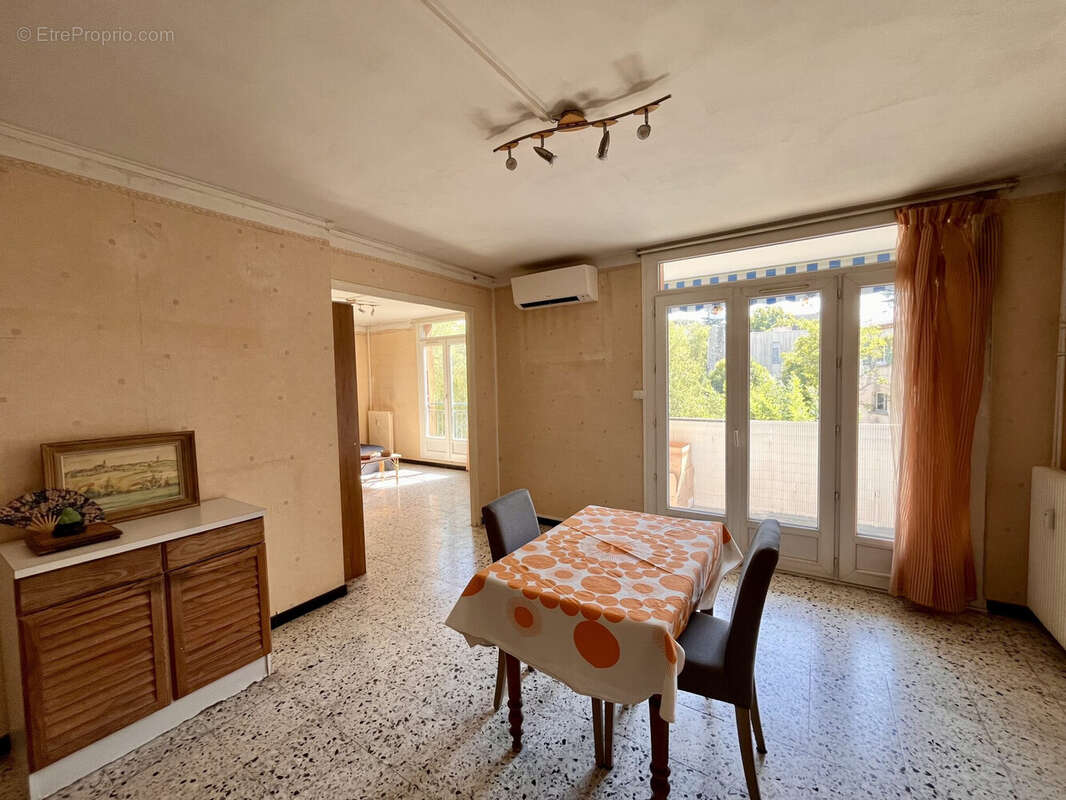 Appartement 79 m² à Nimes  - photo 4