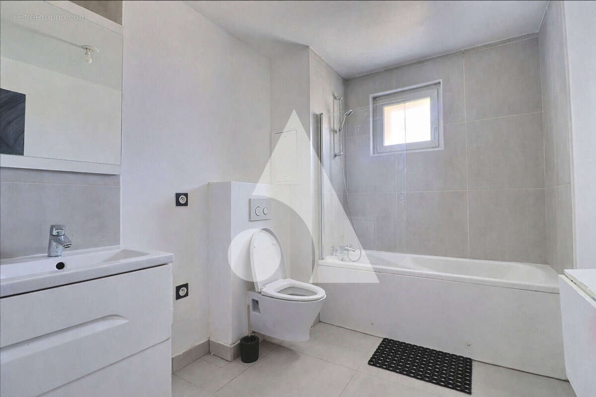 ROMAINVILLE - Rue de Benfleet T1 de 31,85 m² - photo 3