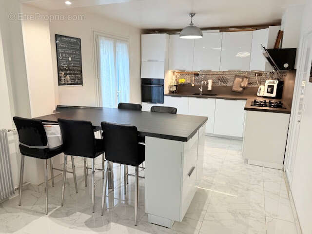 Maison à TREMBLAY-EN-FRANCE