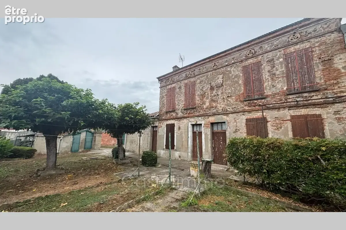 Maison 9 pièces 129 m² à vendre à Castelsarrasin (82100) - photo 1