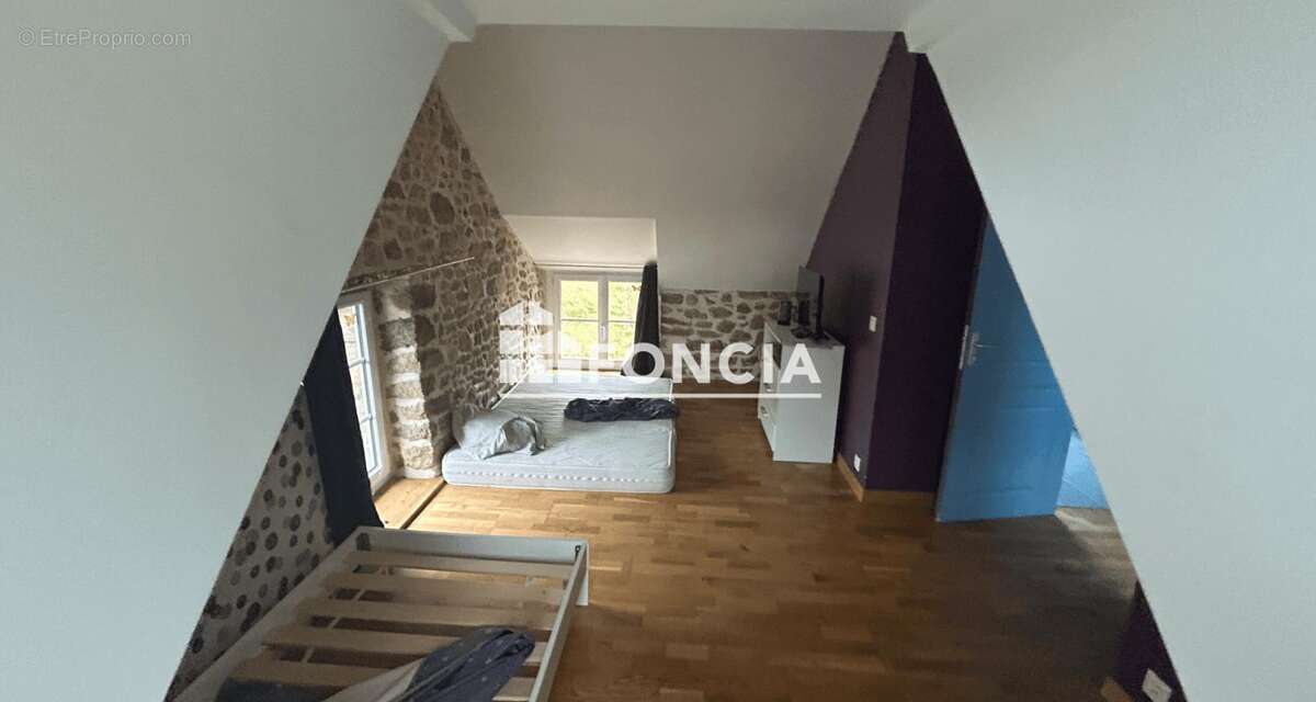 Maison à ROZ-SUR-COUESNON