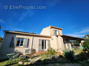 Maison à PERNES-LES-FONTAINES