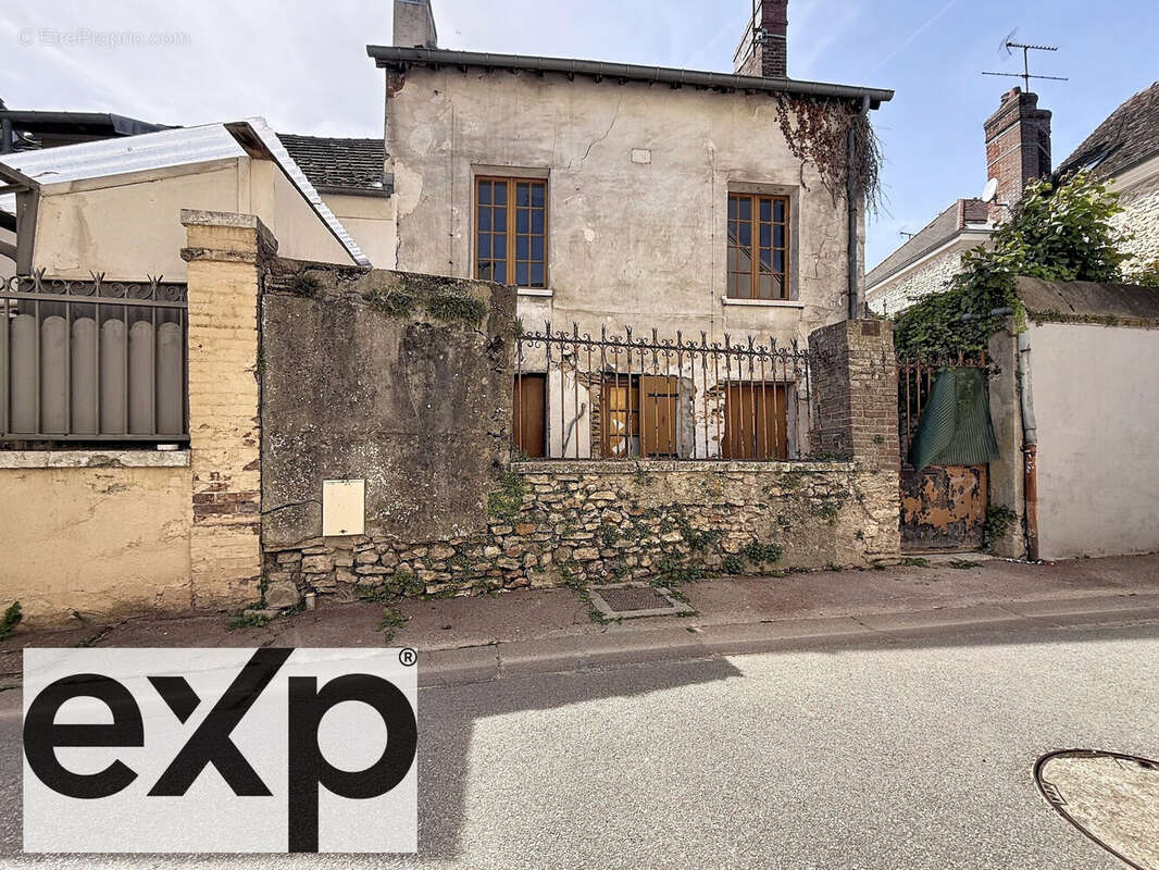 Maison à PACY-SUR-EURE