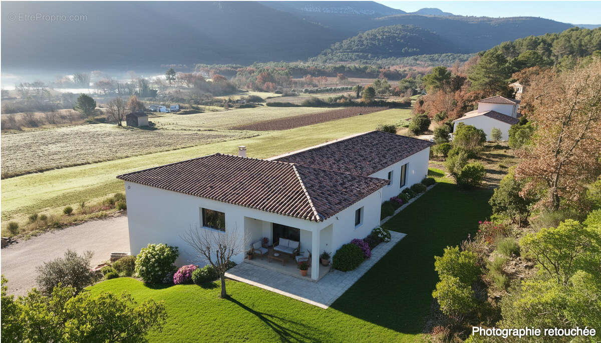 Maison à NANS-LES-PINS