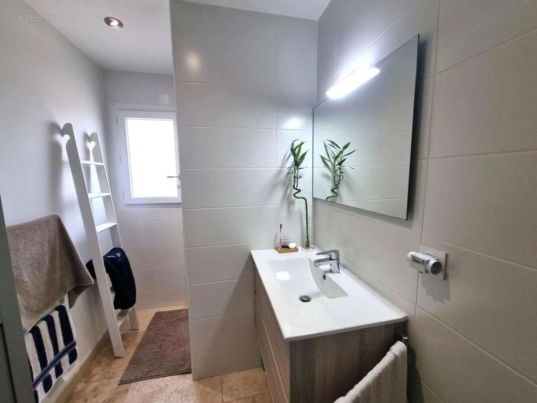 Appartement à PUGET