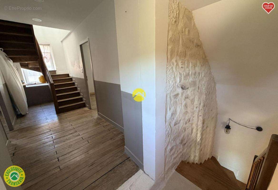 Maison à CHATEAUNEUF-SUR-CHER