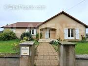 WhatsApp Image 2025-09-26 at 09 - Maison à FRESNOIS-LA-MONTAGNE