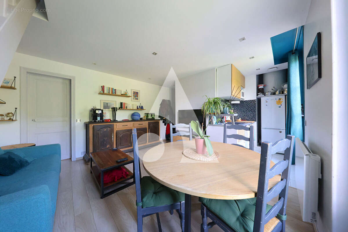 Appartement à CORBEIL-ESSONNES