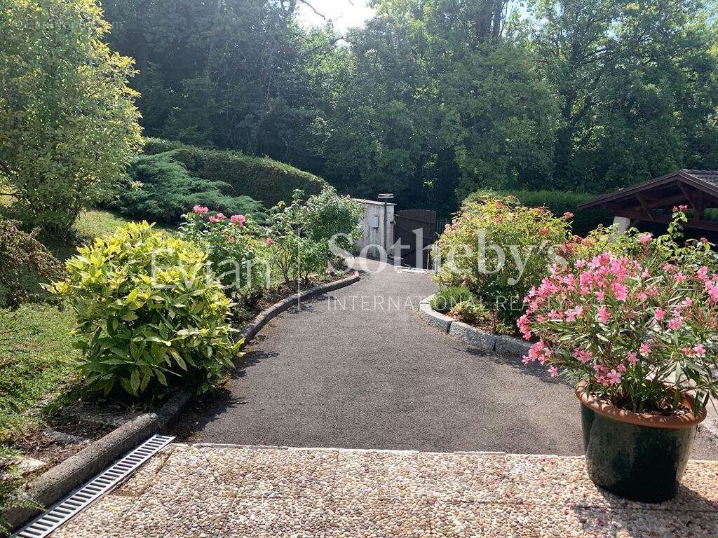 Maison à EVIAN-LES-BAINS