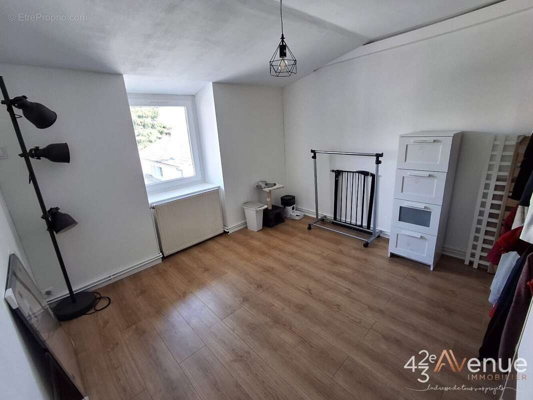 Maison à SAINT-CHAMOND