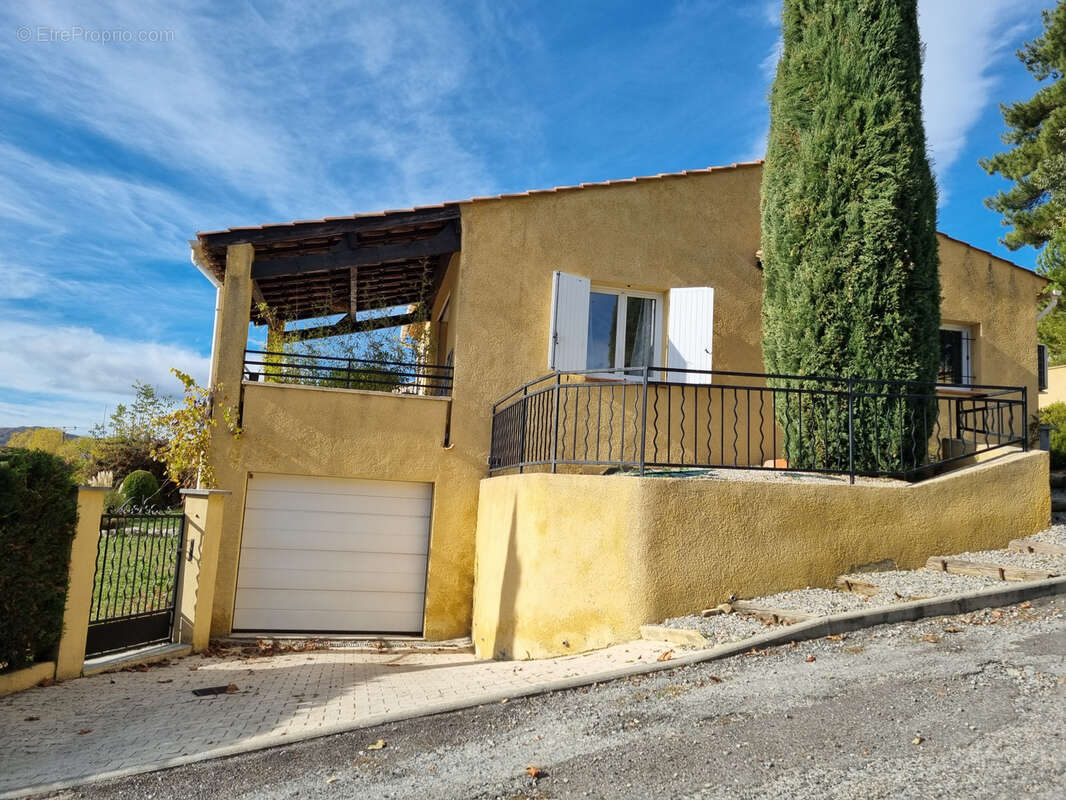 Maison à MALLEMOISSON