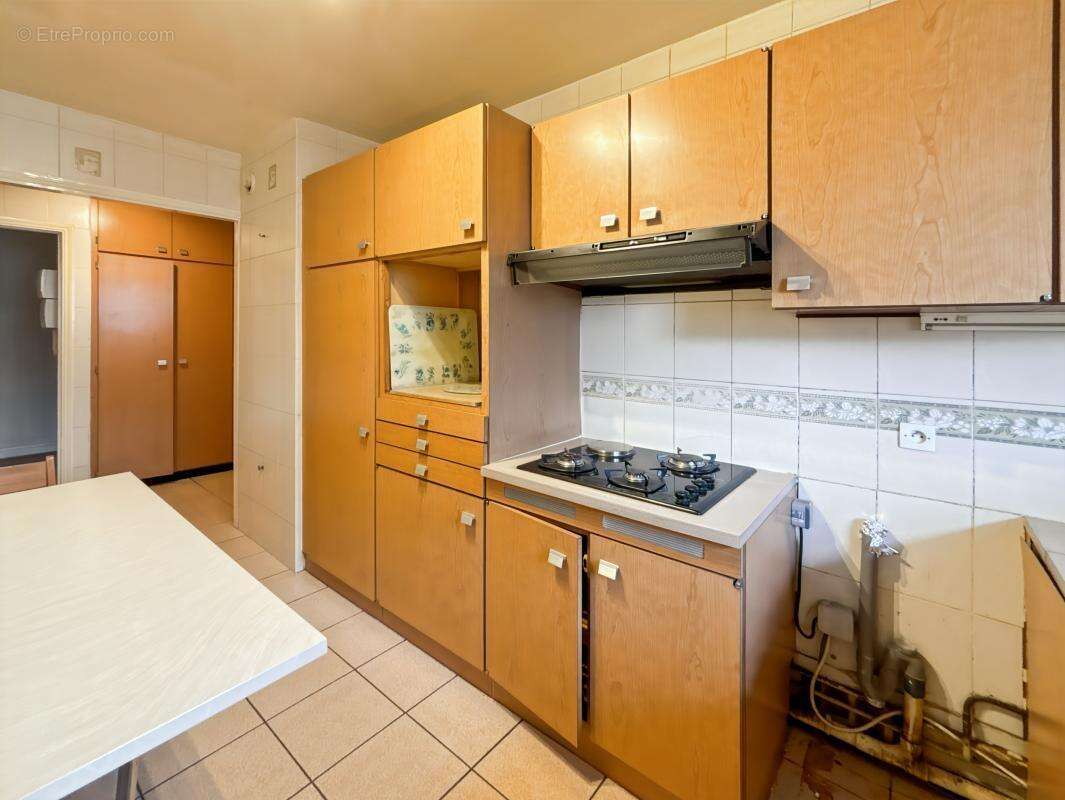 Appartement à PARIS-20E