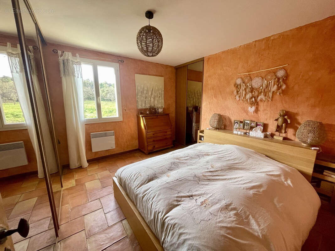 Maison à PLAN-DE-LA-TOUR