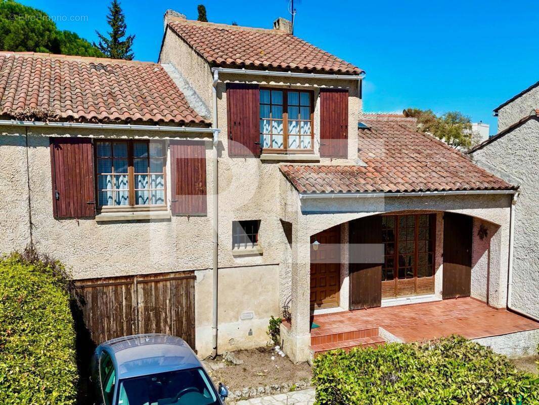 Maison à NIMES