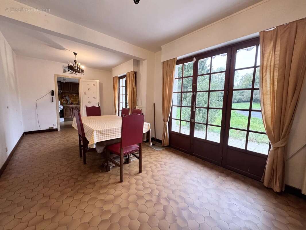 Maison à LE CATEAU-CAMBRESIS