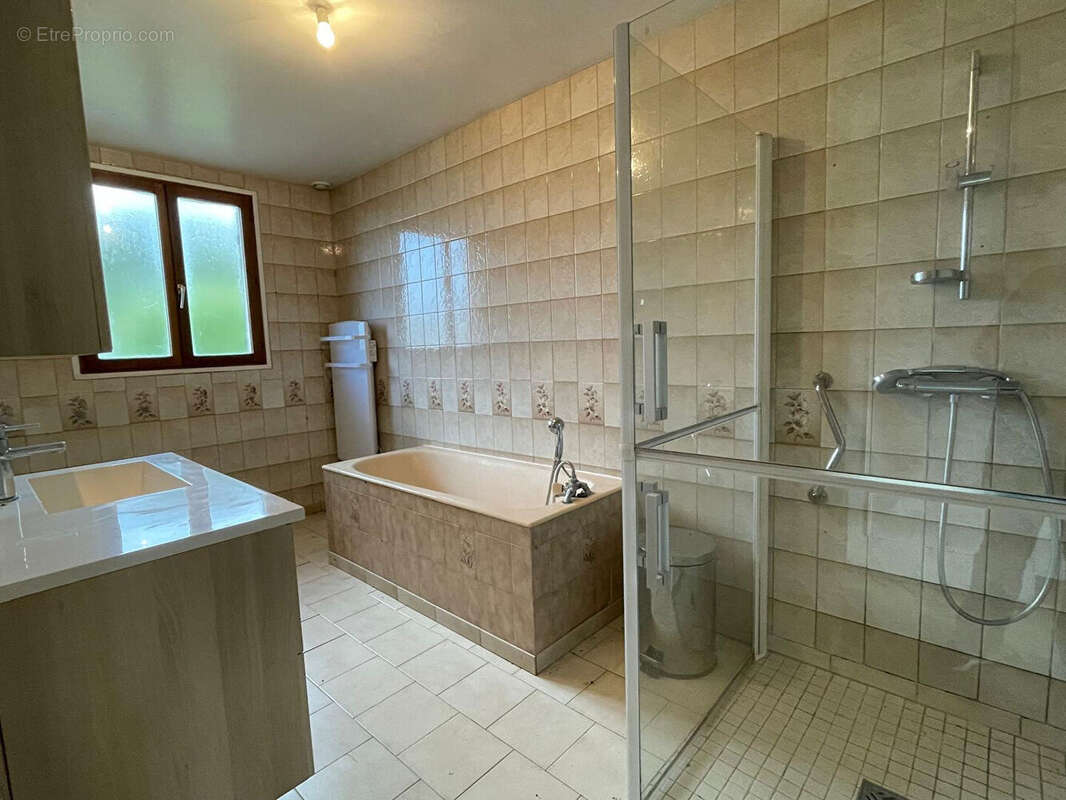 Maison à SAACY-SUR-MARNE