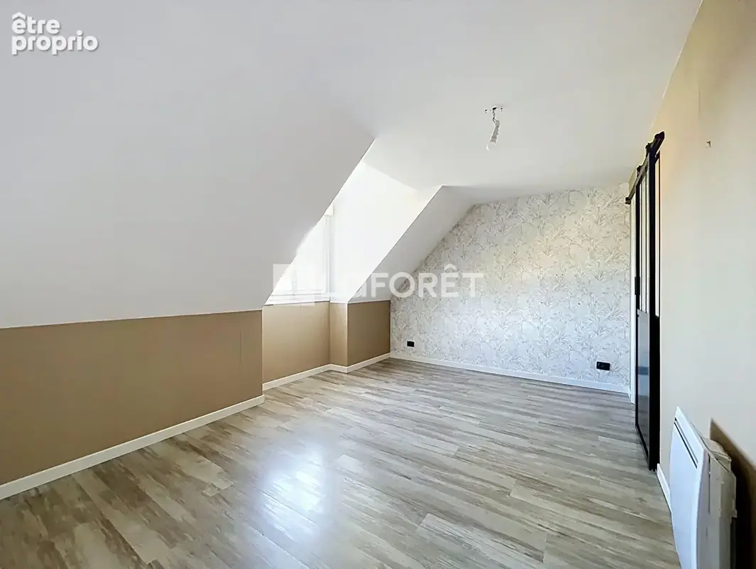 Limeil-Brévannes - Maison 135 m² 5 chambres, jardin, garage, DPE C - photo 6