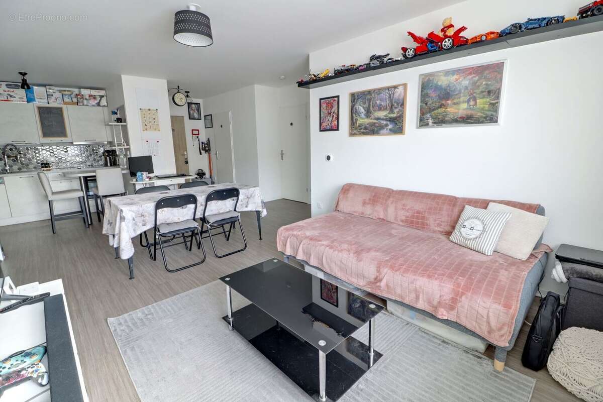 Appartement à DEVILLE-LES-ROUEN