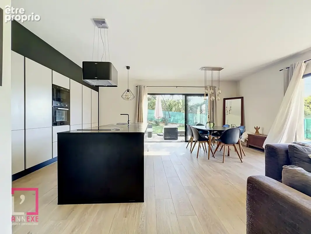 Maison 5 pièces 120 m² à vendre à Fleurieu-Sur-Saone (69250) - photo 3