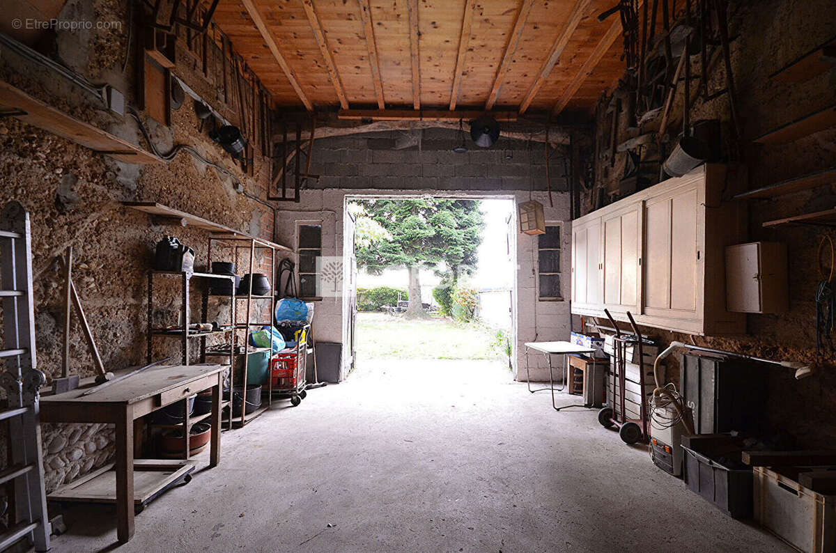 Maison à BOURG-SAINT-CHRISTOPHE