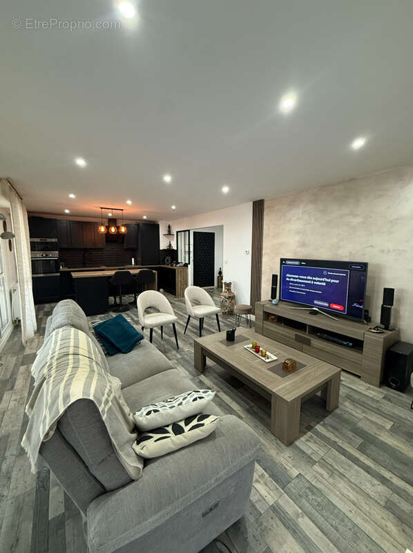 Appartement à MARSEILLE-11E