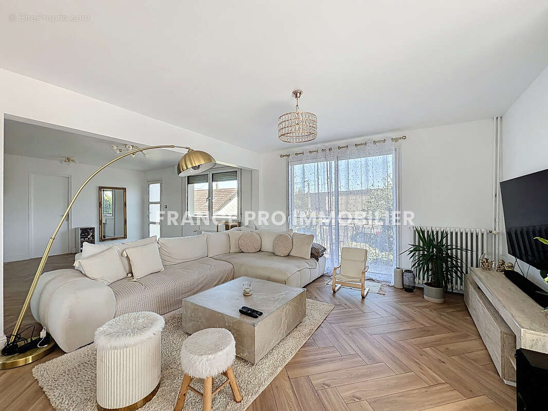 Maison à QUERQUEVILLE