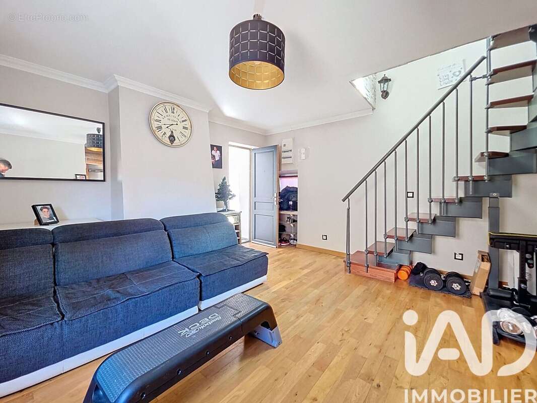 Photo 2 - Appartement à LEUVILLE-SUR-ORGE