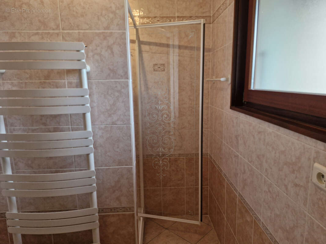 Appartement à ALLINGES
