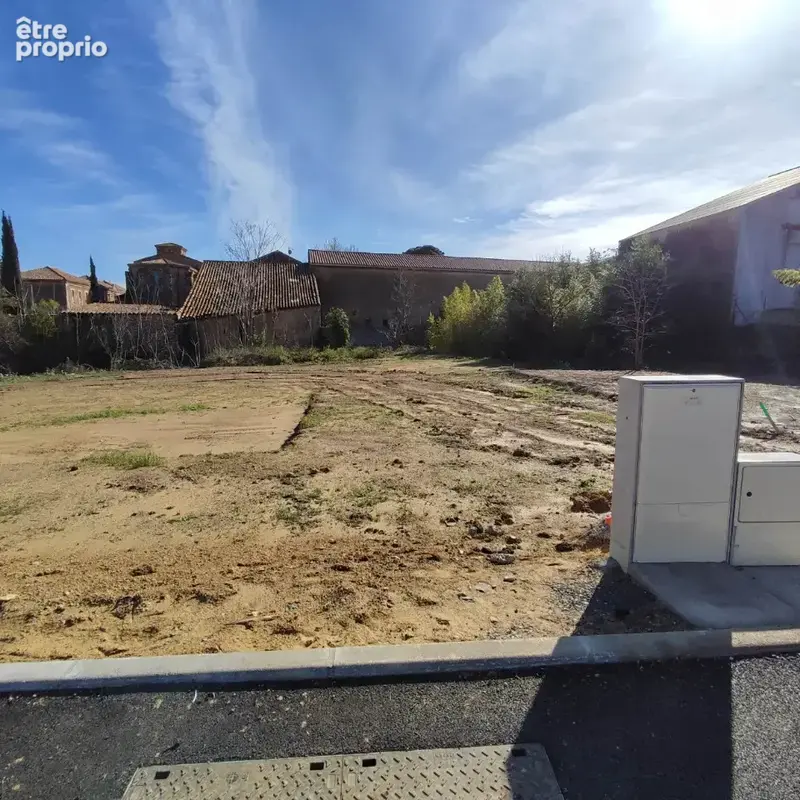 Photo Terrain à Thezan-Des-Corbieres au prix de 63 500€